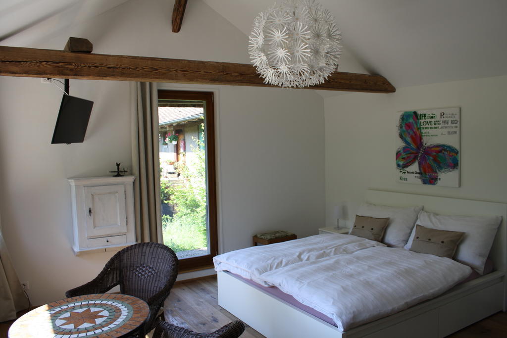 Ofenhaus Villa Муртен Стая снимка
